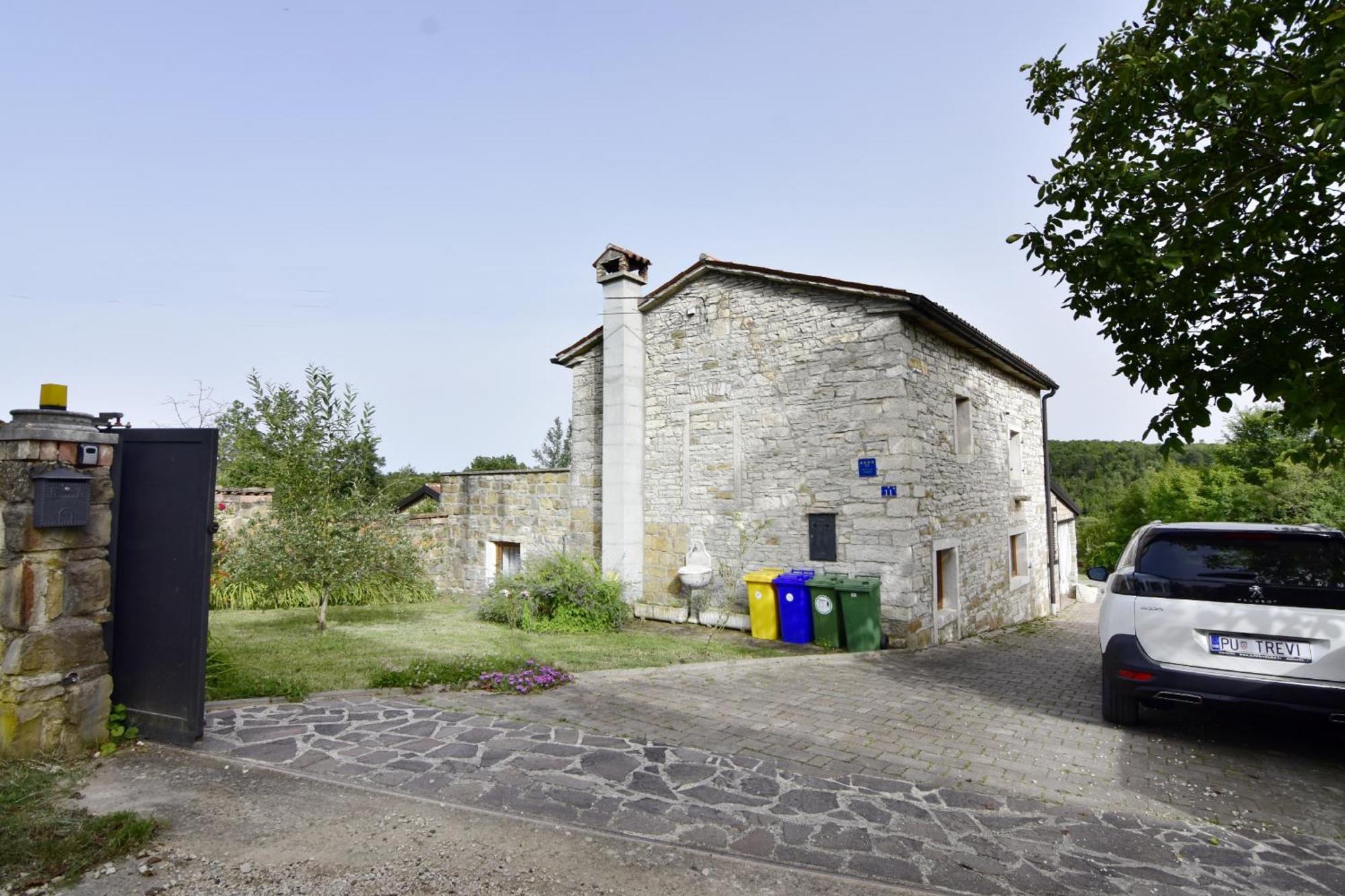Vila Vesna Грожнян Экстерьер фото